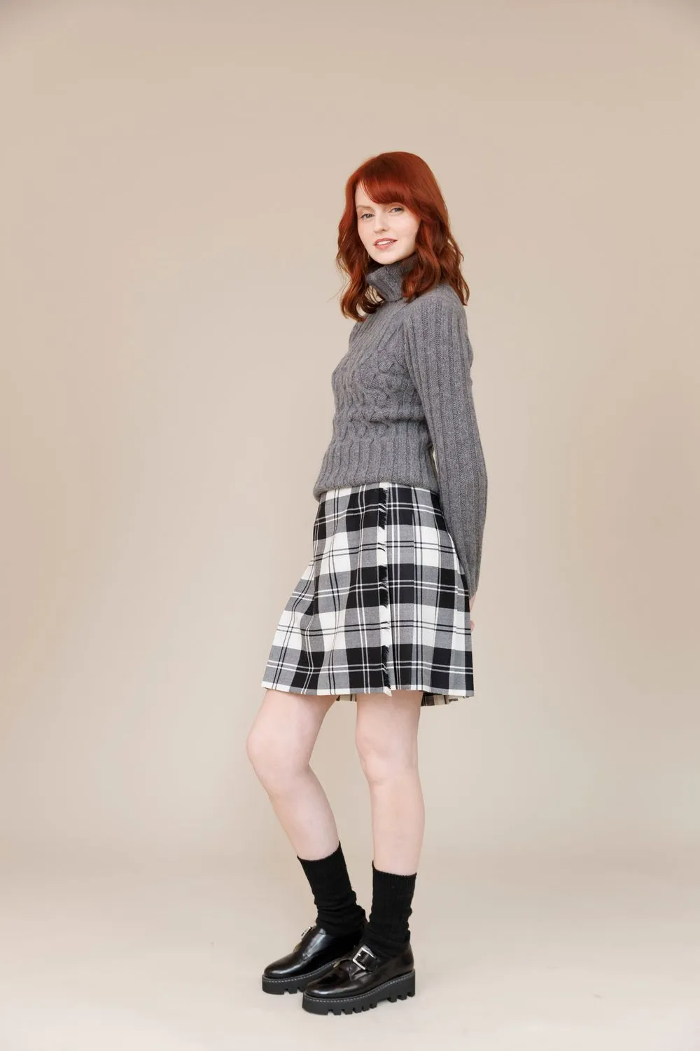 Black & White Erskine 100% Worsted Wool Mini Kilt