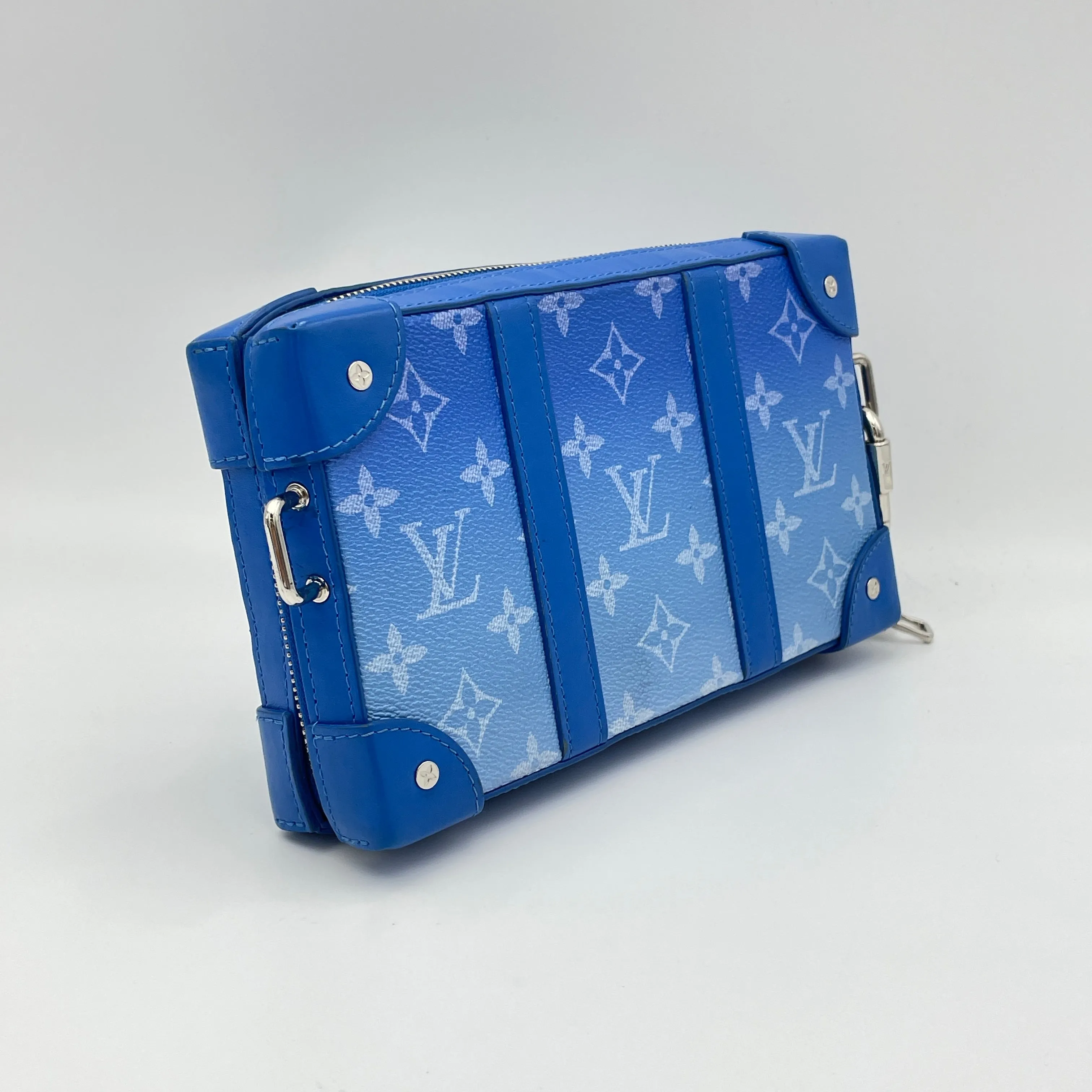 Clouds Soft Trunk Wallet Blue Crossbody Bag in Monogram Coated Canvas, Silver hardware