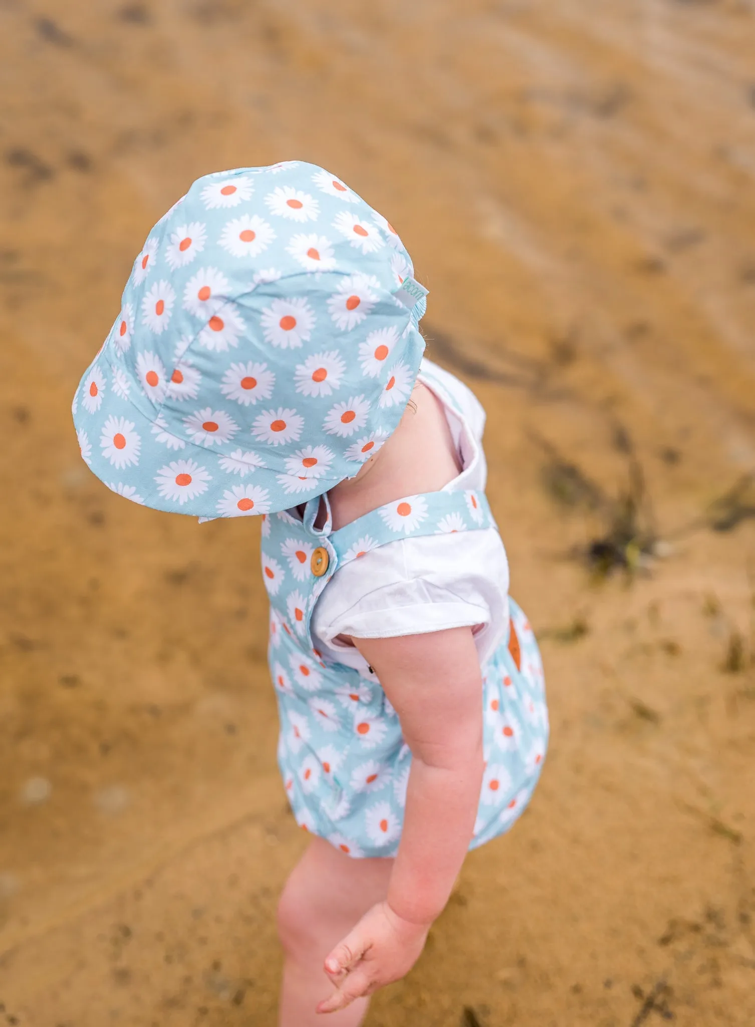 Daisy Reversible Bonnet