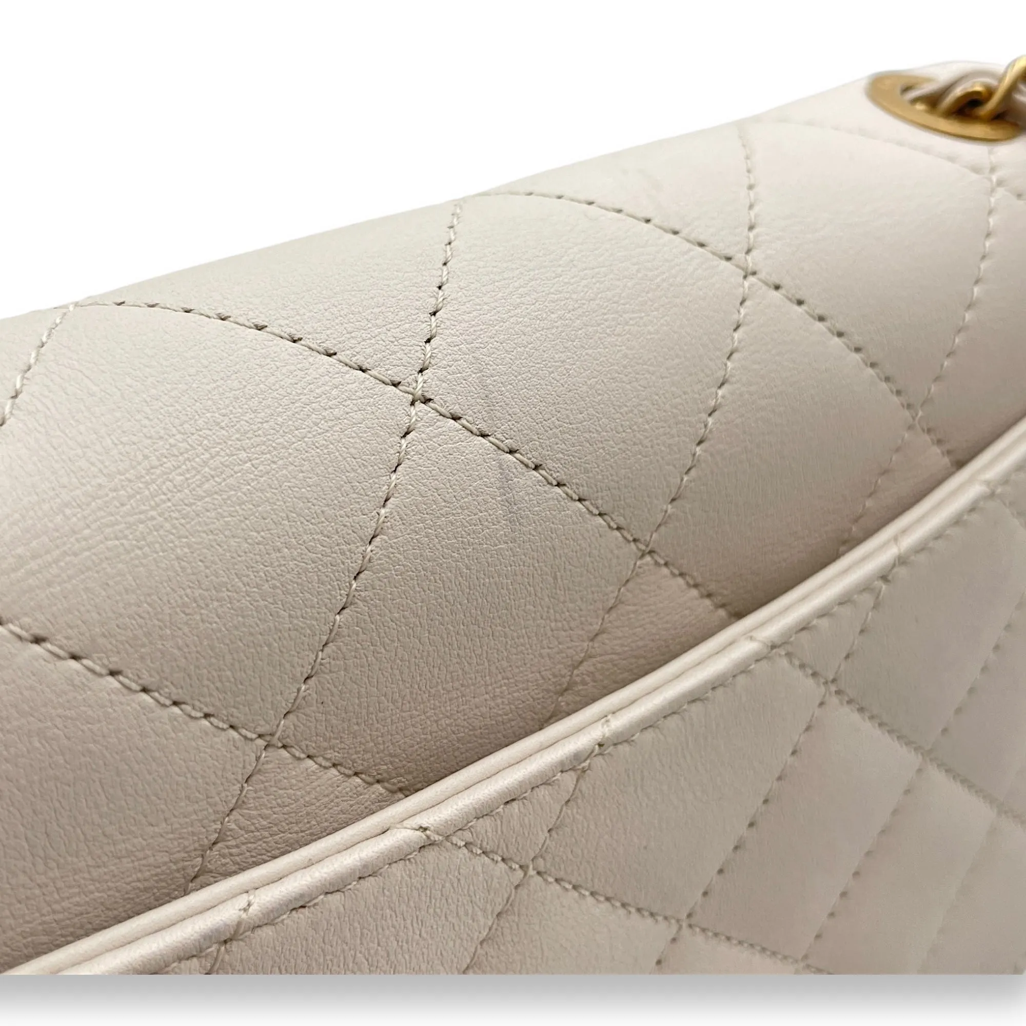 Seasonal Flap Off-white Crossbody Bag in Calfskin, Gold hardware