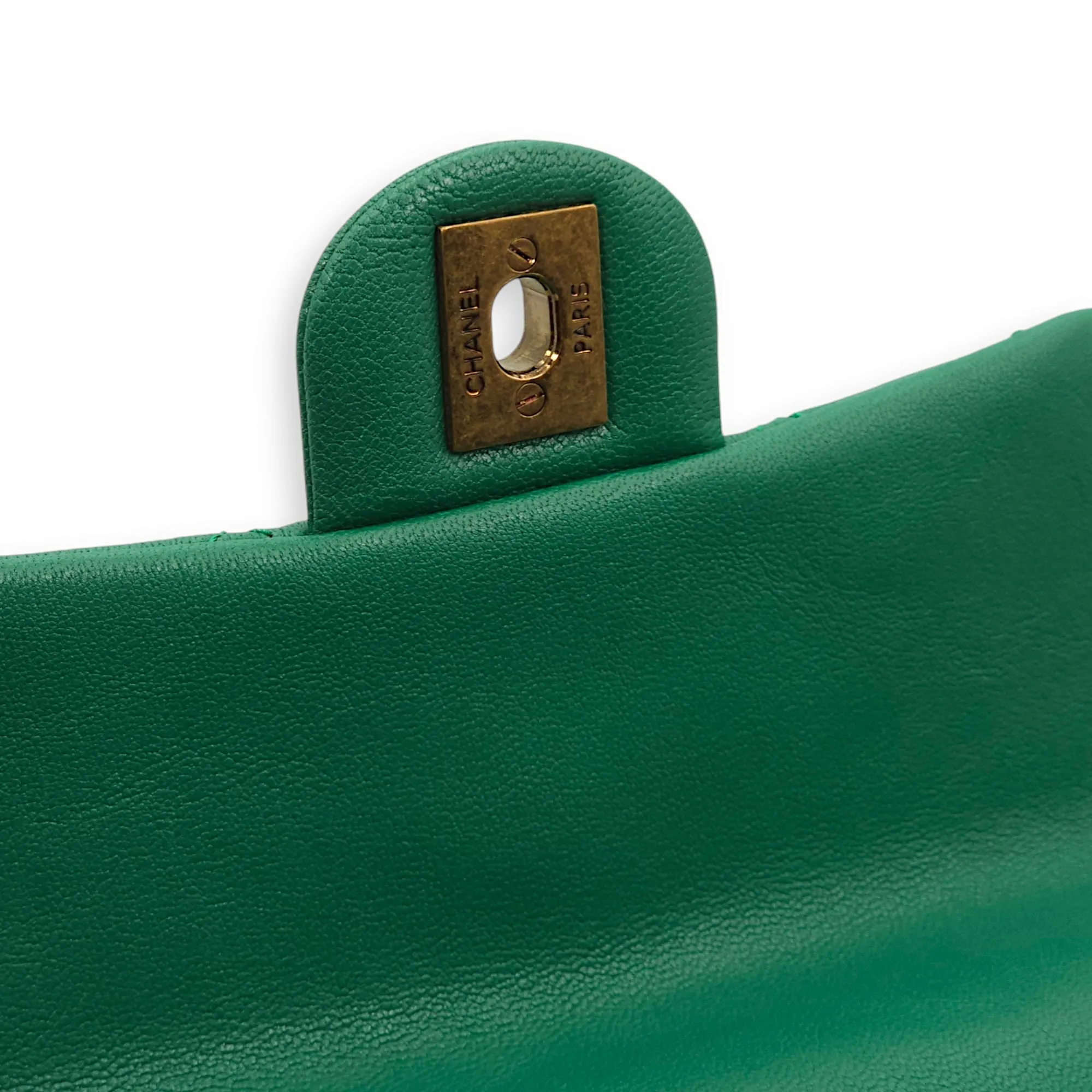 Trapezio Flap Green Crossbody Bag in Chevre Leather, Gold hardware